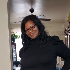 Meet your Posher, Joy